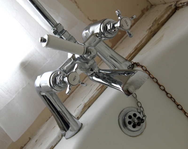 Shower Installation South Stifford, West Thurrock, RM20