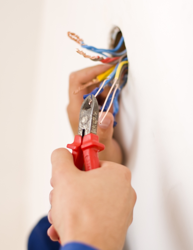 Electricians South Stifford, West Thurrock, RM20